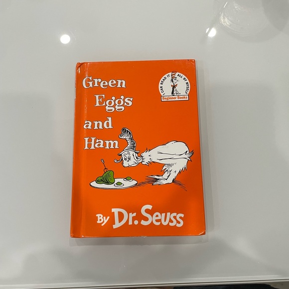 8 Dr.Seuss books! - Picture 5 of 8